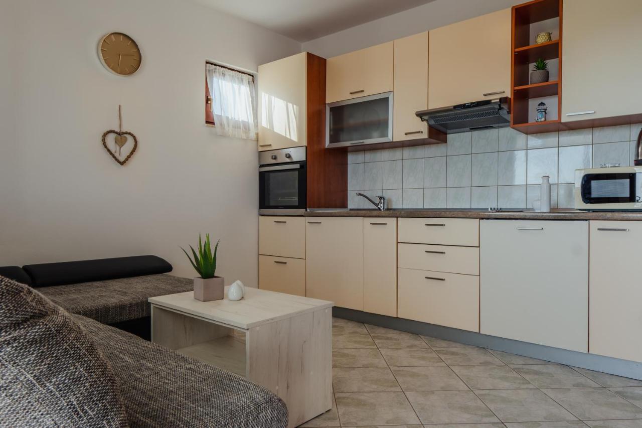 ורסי Apartmani Jaman מראה חיצוני תמונה