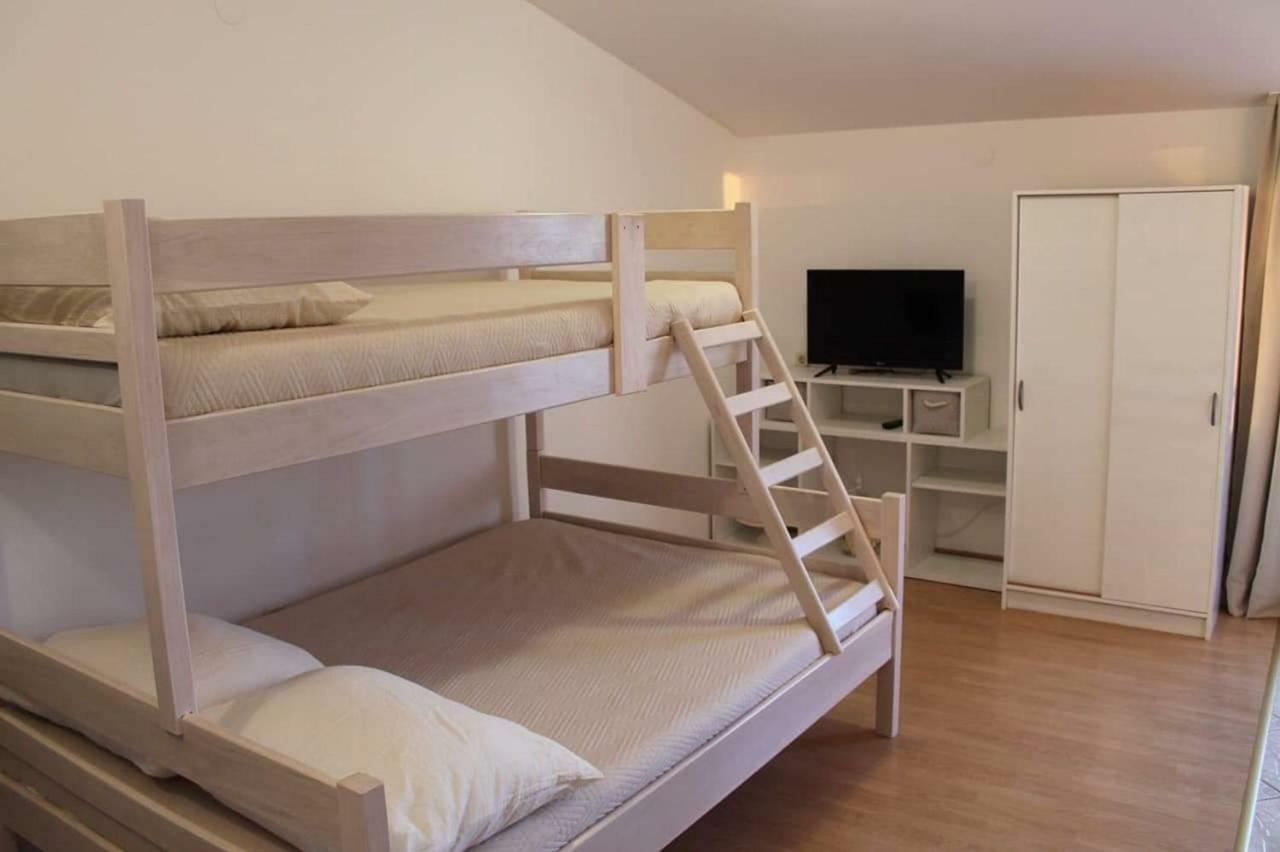 ורסי Apartmani Jaman מראה חיצוני תמונה