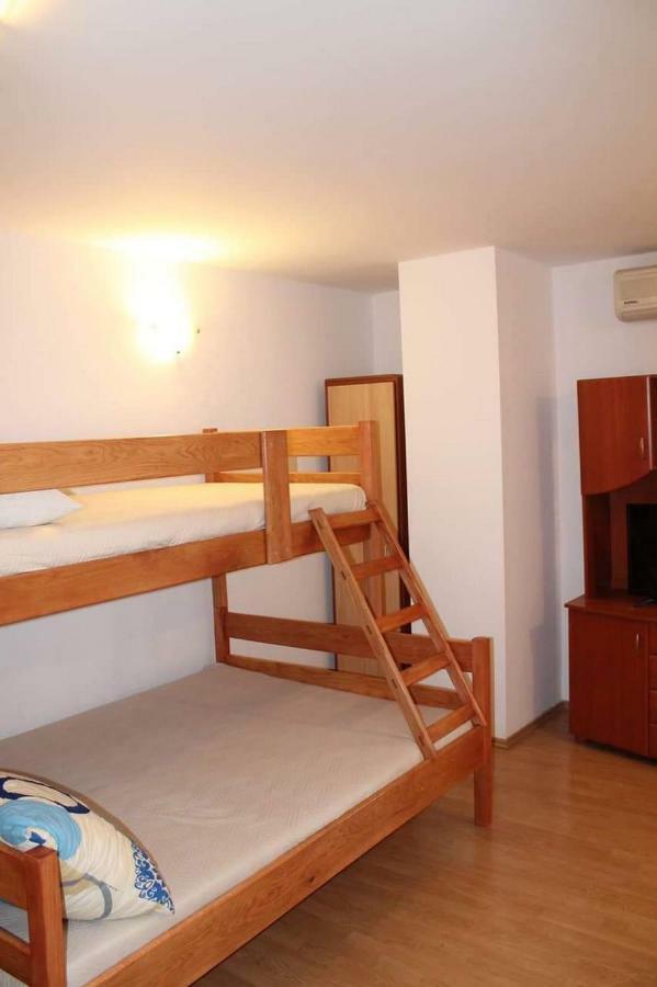 ורסי Apartmani Jaman מראה חיצוני תמונה